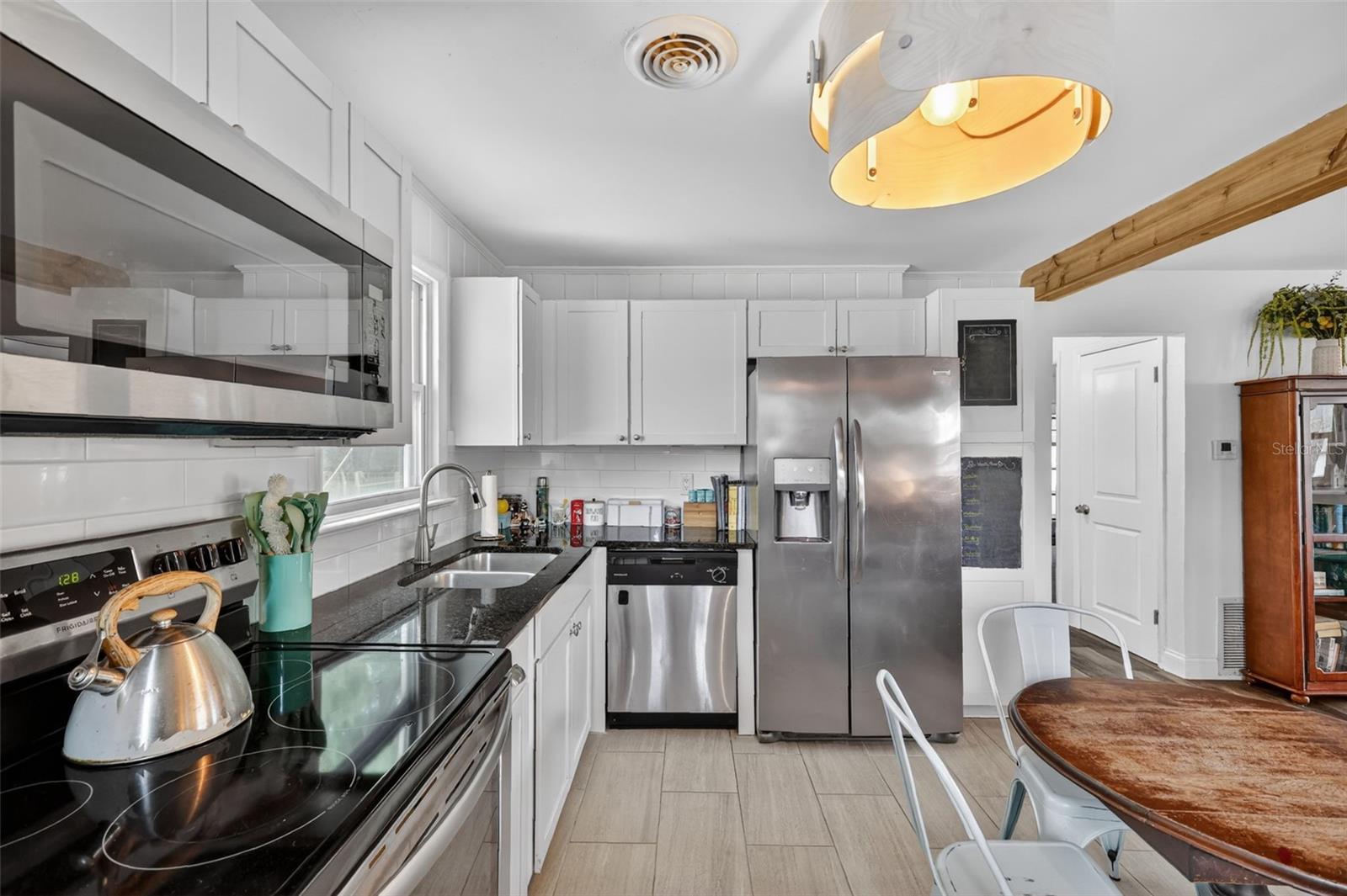 TANGERINE - Residential