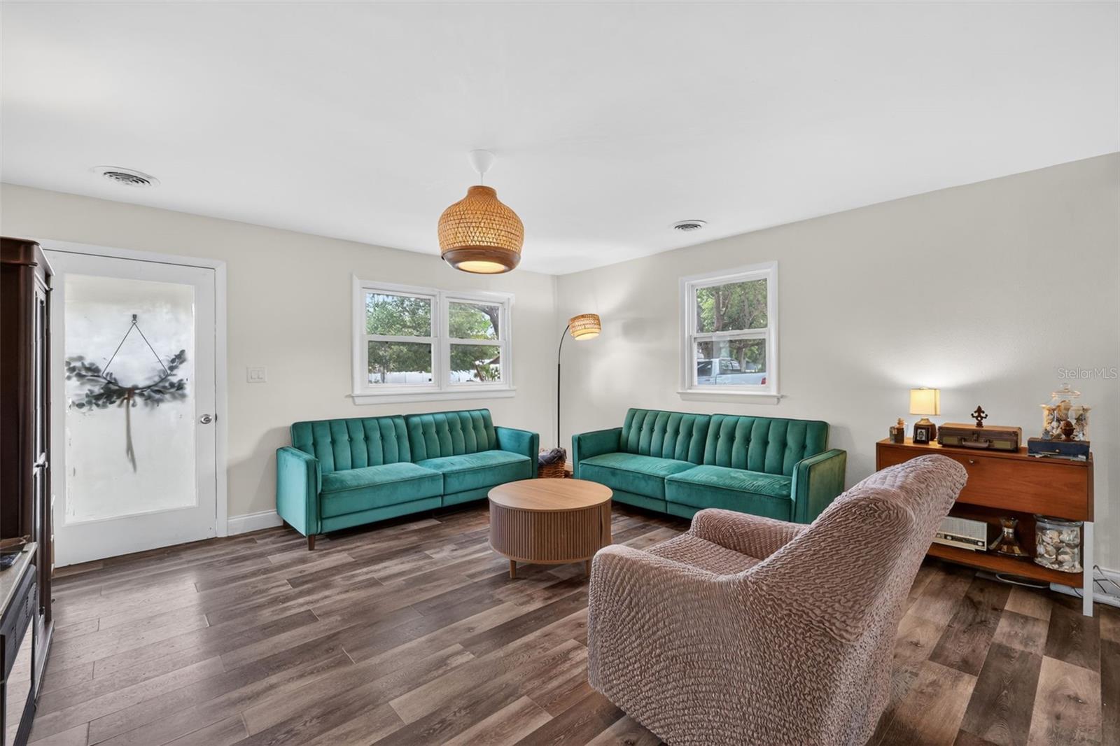 TANGERINE - Residential