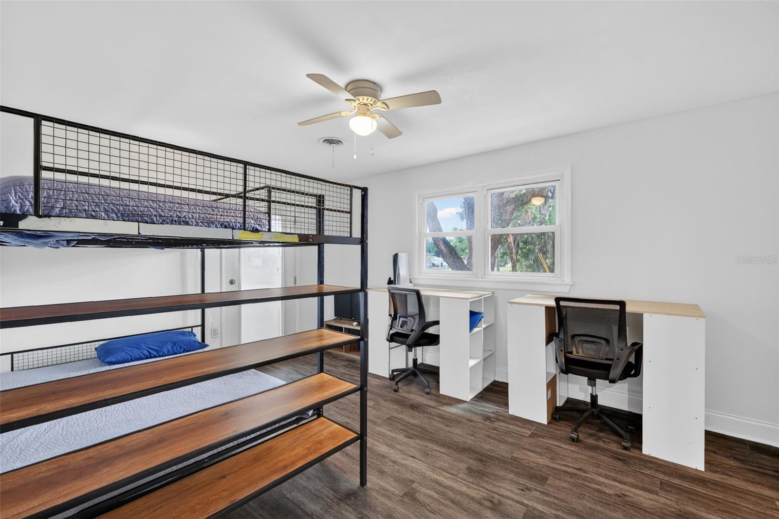 TANGERINE - Residential