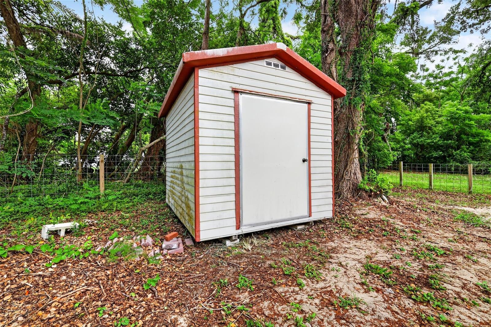 TANGERINE - Residential