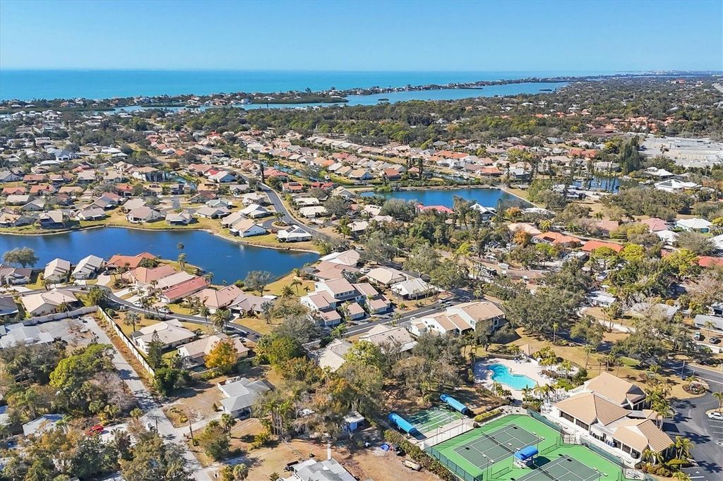 Photo of 600 Carriage House Lane #204, Nokomis, FL 34275 (MLS # A4682127)