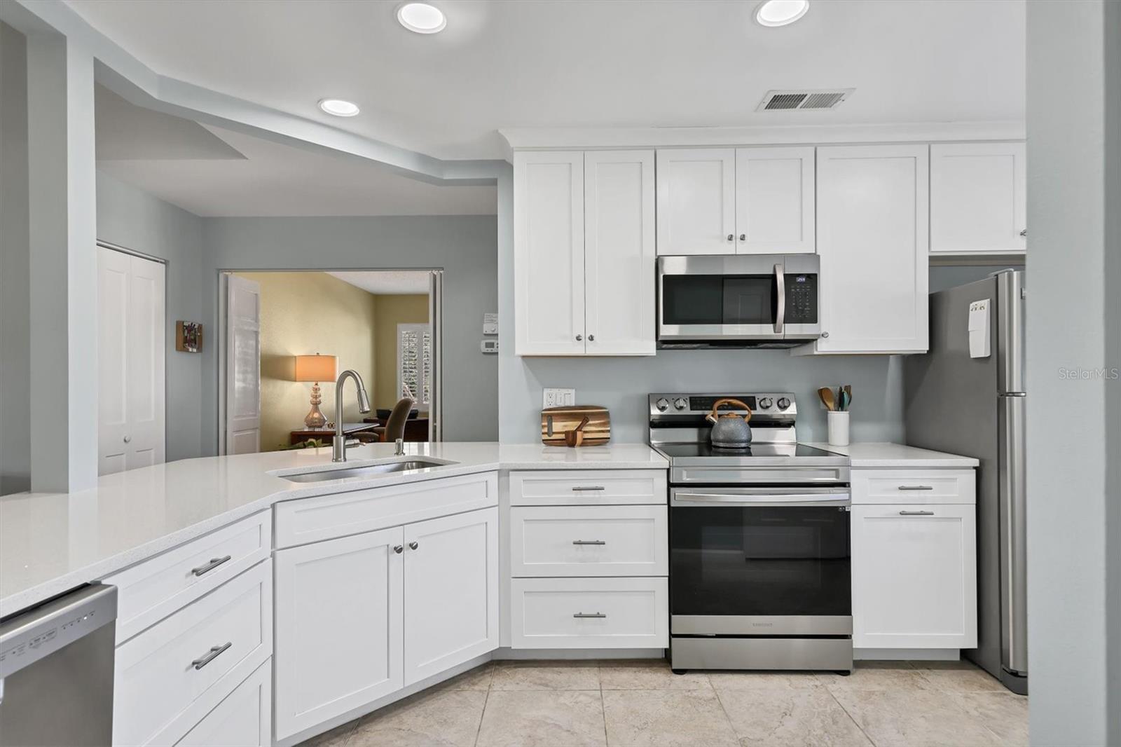 INLETS CARRIAGE HOMES - Residential