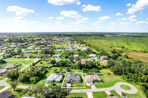 A home in PUNTA GORDA