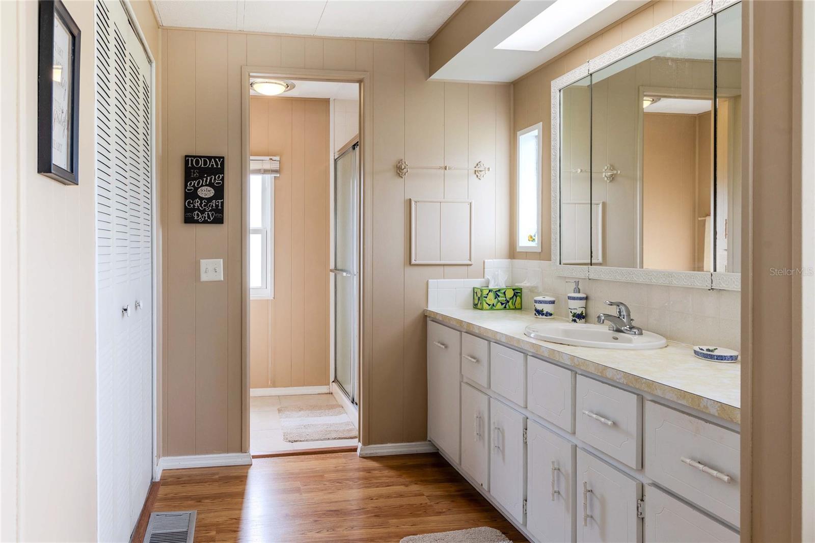 MAPLE LEAF ESTATES - Residential