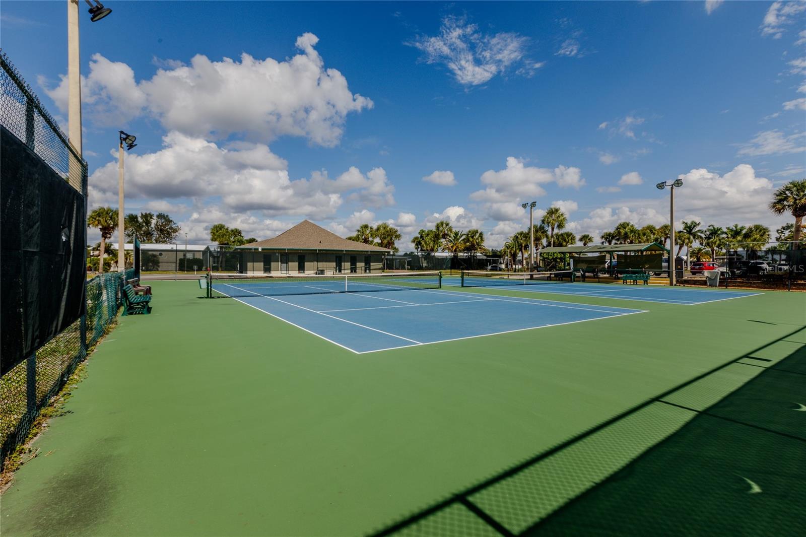 MAPLE LEAF ESTATES - Residential