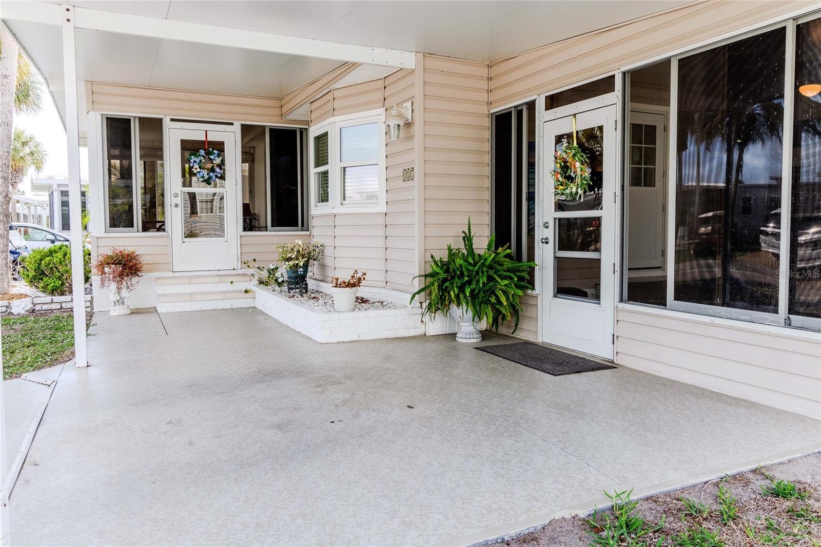 MAPLE LEAF ESTATES - Residential