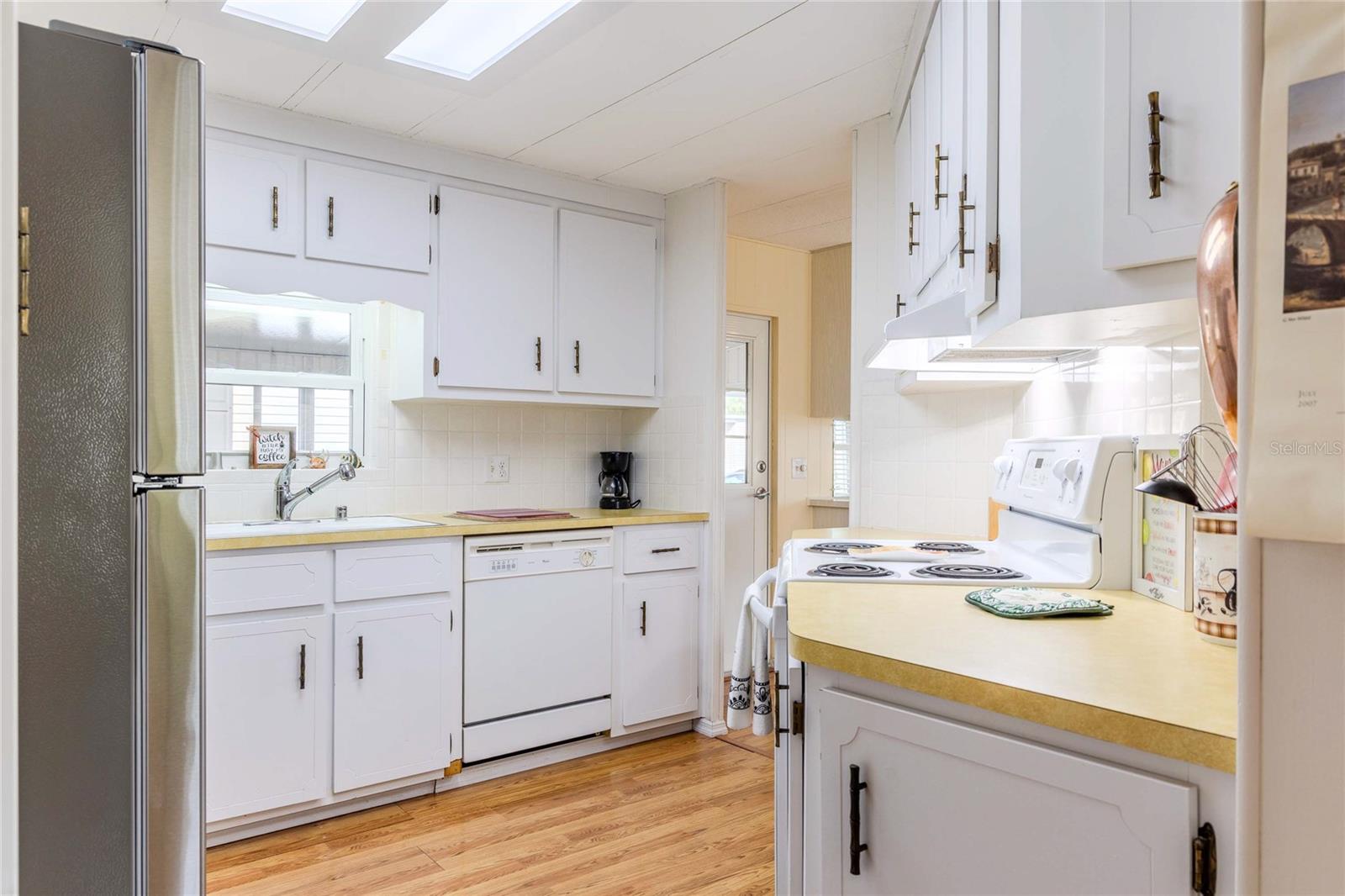 MAPLE LEAF ESTATES - Residential