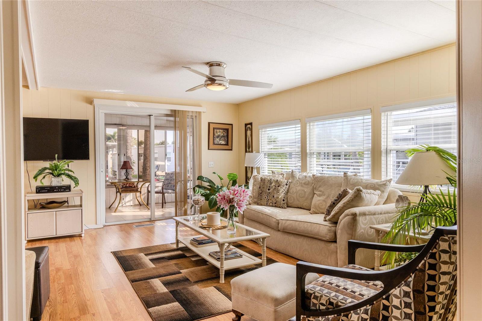 MAPLE LEAF ESTATES - Residential