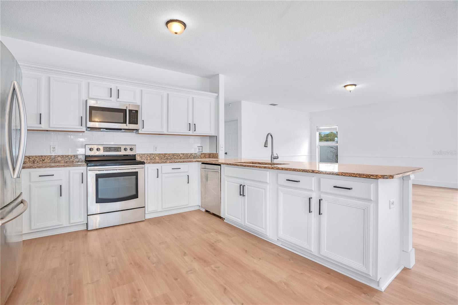 TAMARIND PARKE AT CYPRESS WOODS UNIT 2 - Residential