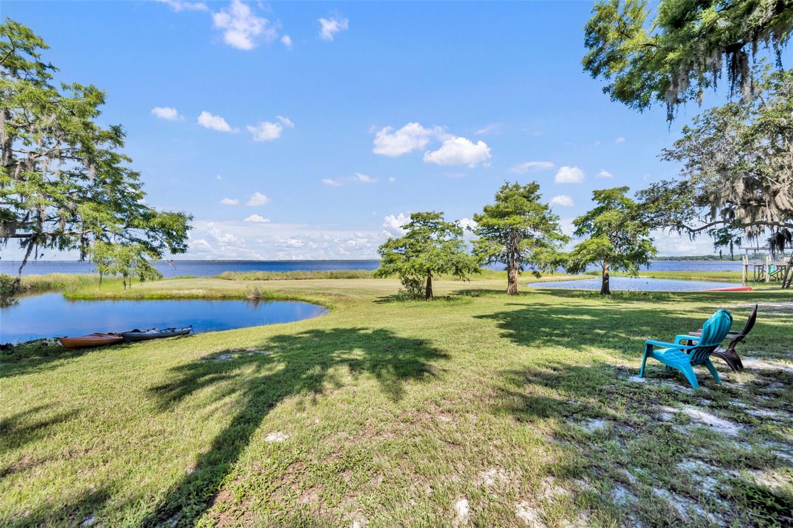419 WHITCOMB DRIVE