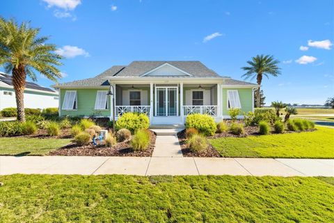 A home in LADY LAKE