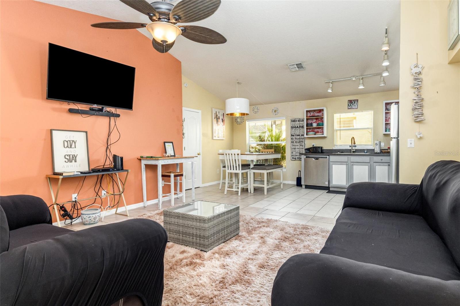 SANDY RIDGE PH 01 - Residential