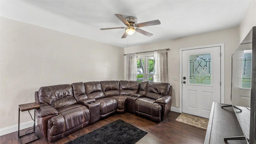 Photo of 2921 Bellwood Avenue, Lakeland, FL 33803 (MLS # L4964523)