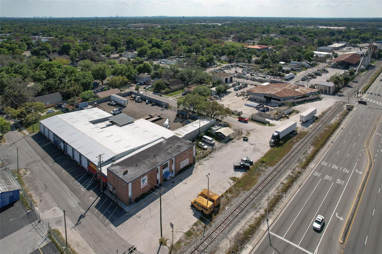 ORANGE TERRACE - Commercial Sale
