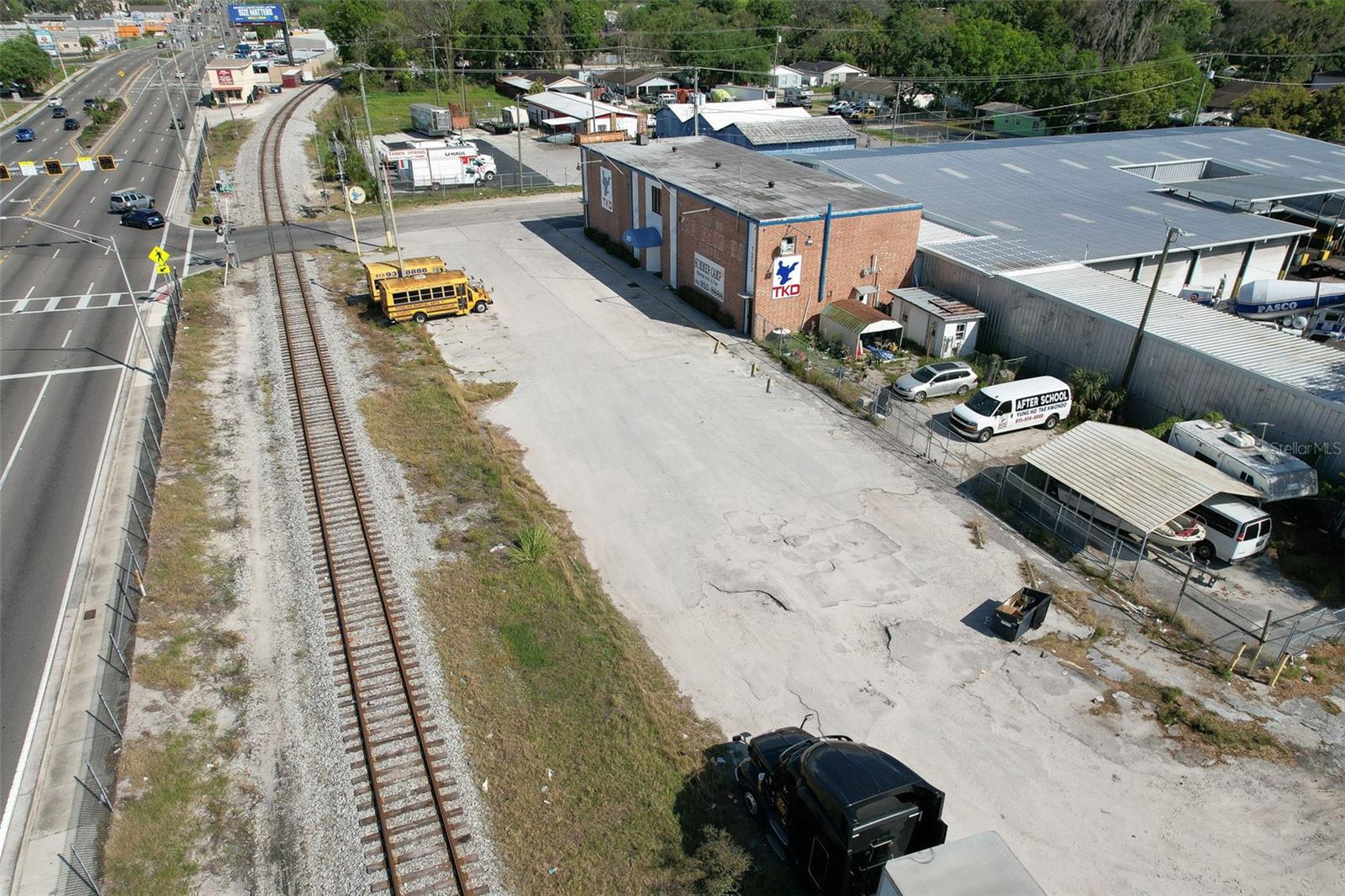 ORANGE TERRACE - Commercial Sale