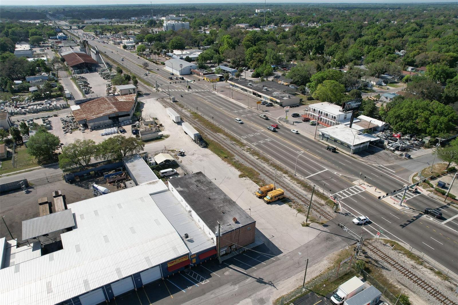 ORANGE TERRACE - Commercial Sale