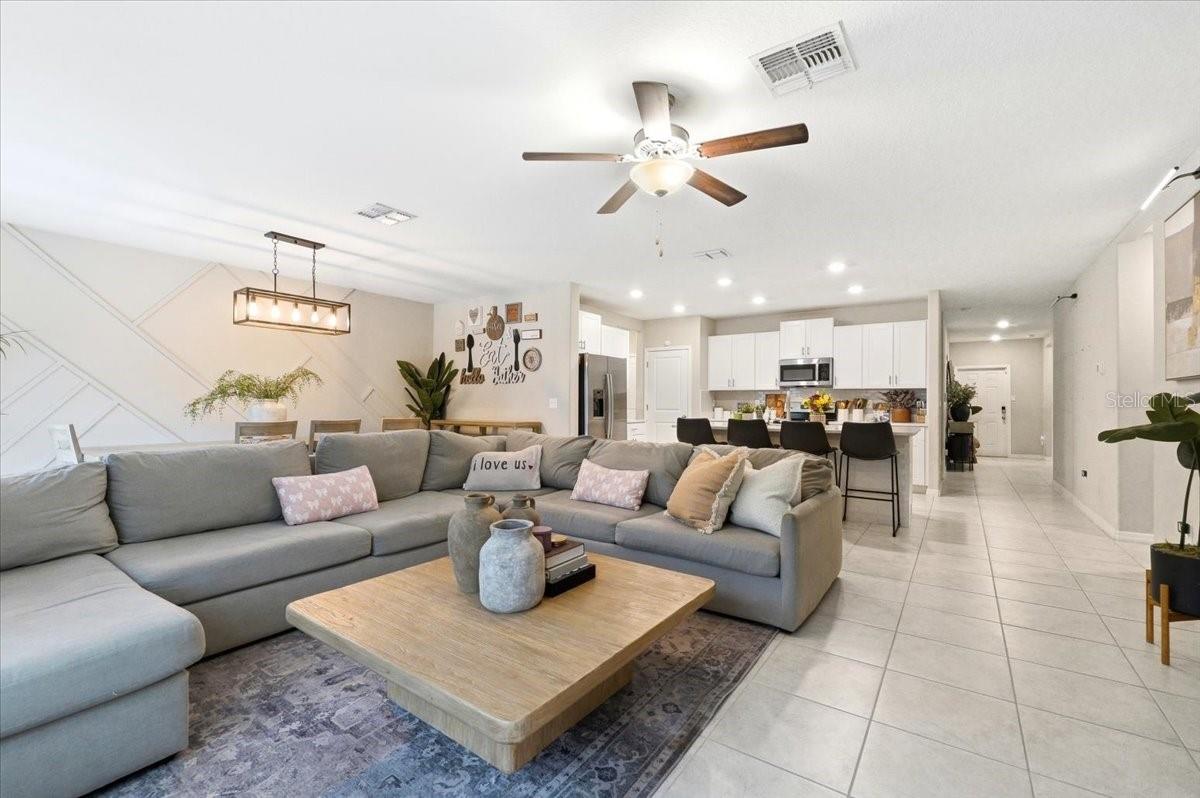 RIVERSTONE PH 1 - Residential