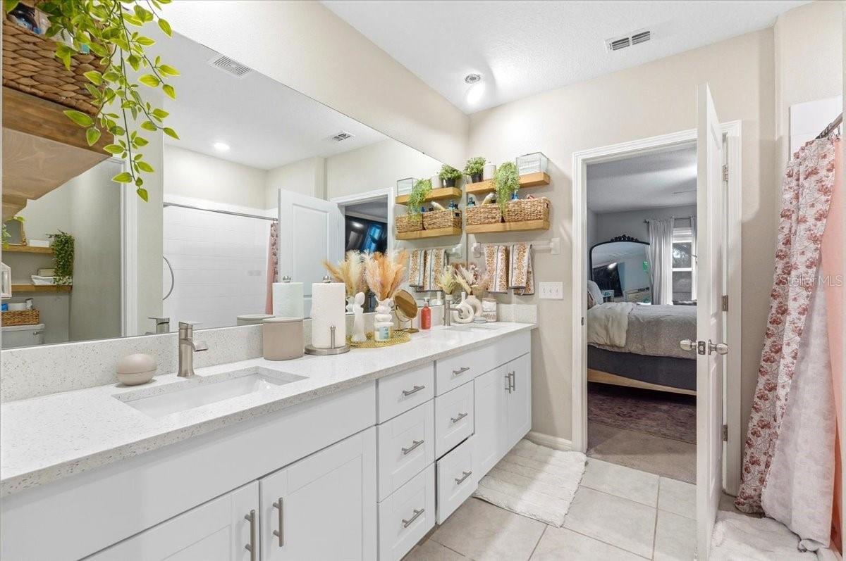 RIVERSTONE PH 1 - Residential