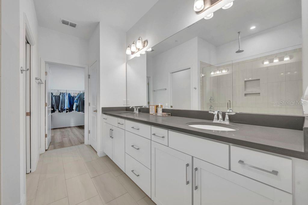 LAUREATE PARK PH 4 - Residential