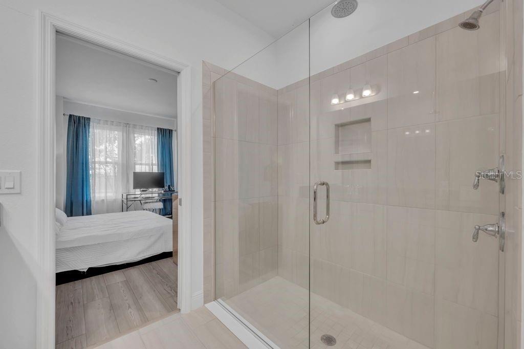 LAUREATE PARK PH 4 - Residential