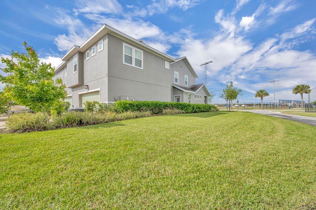 LAUREATE PARK PH 4 - Residential