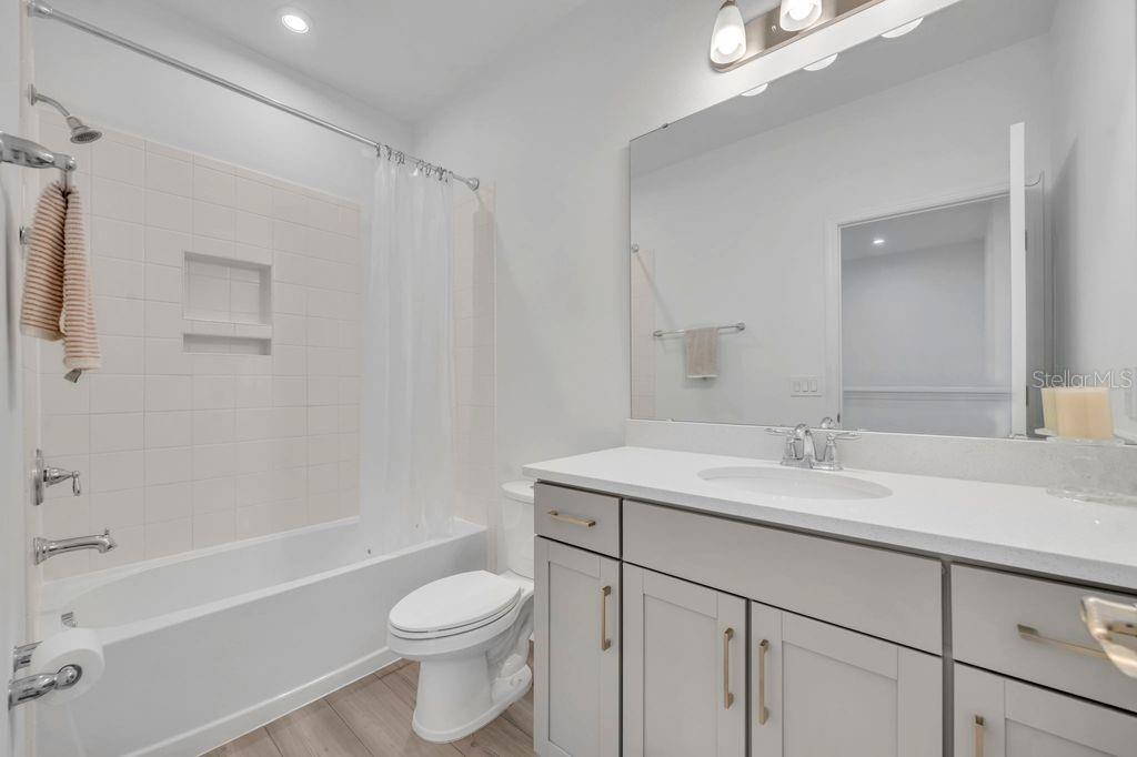 LAUREATE PARK PH 4 - Residential