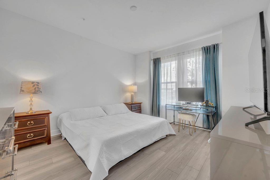 LAUREATE PARK PH 4 - Residential