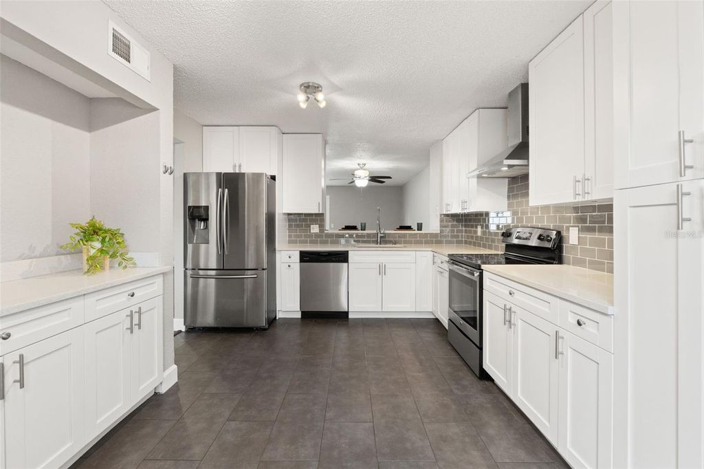 Photo of 3919 Carroll Pines Court, Tampa, FL 33614 (MLS # W7882927)