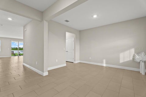 5728 Woodland Sage Drive, Sarasota, FL 34238