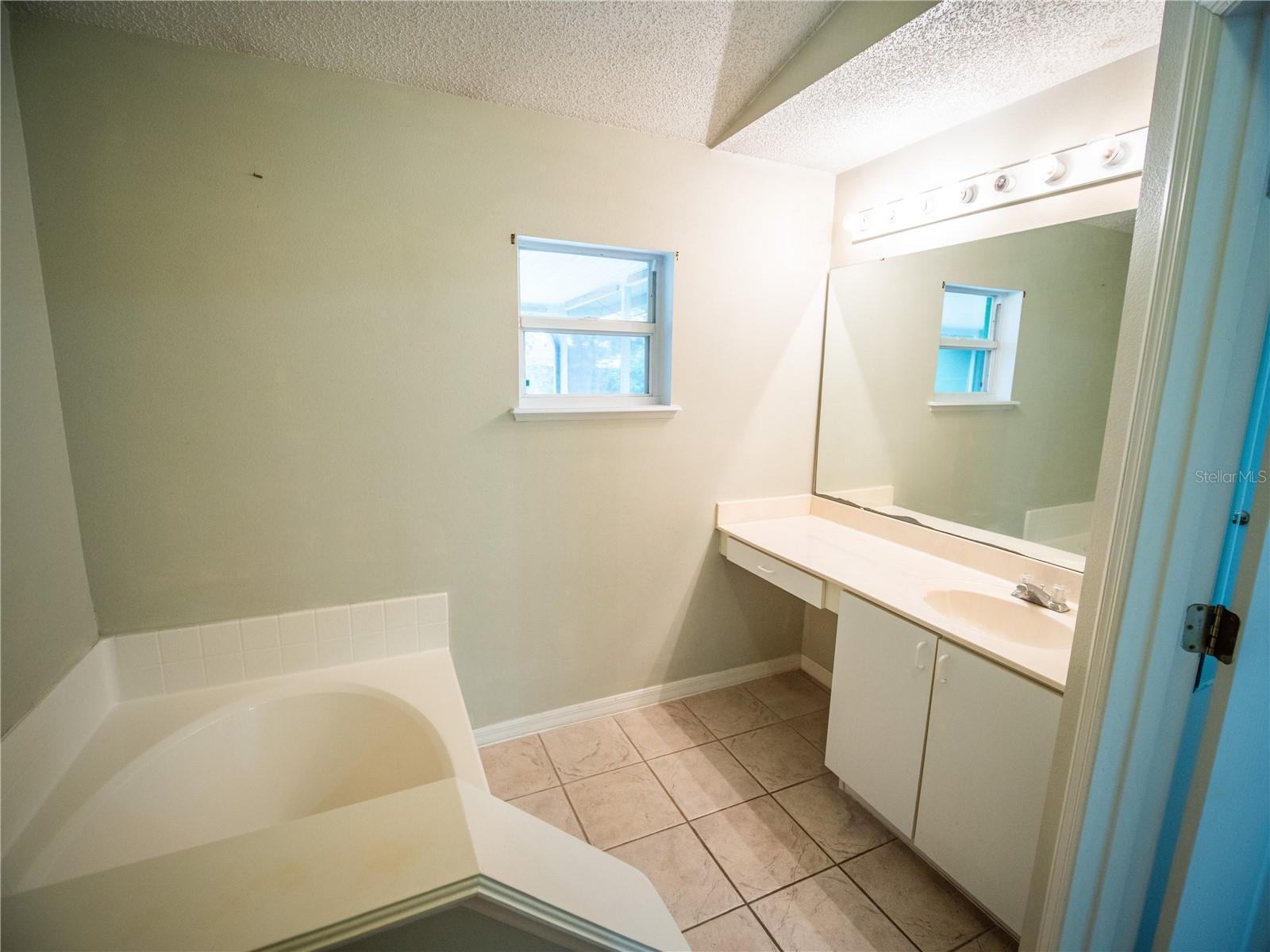 DELTONA LAKES UNIT 43 - Residential