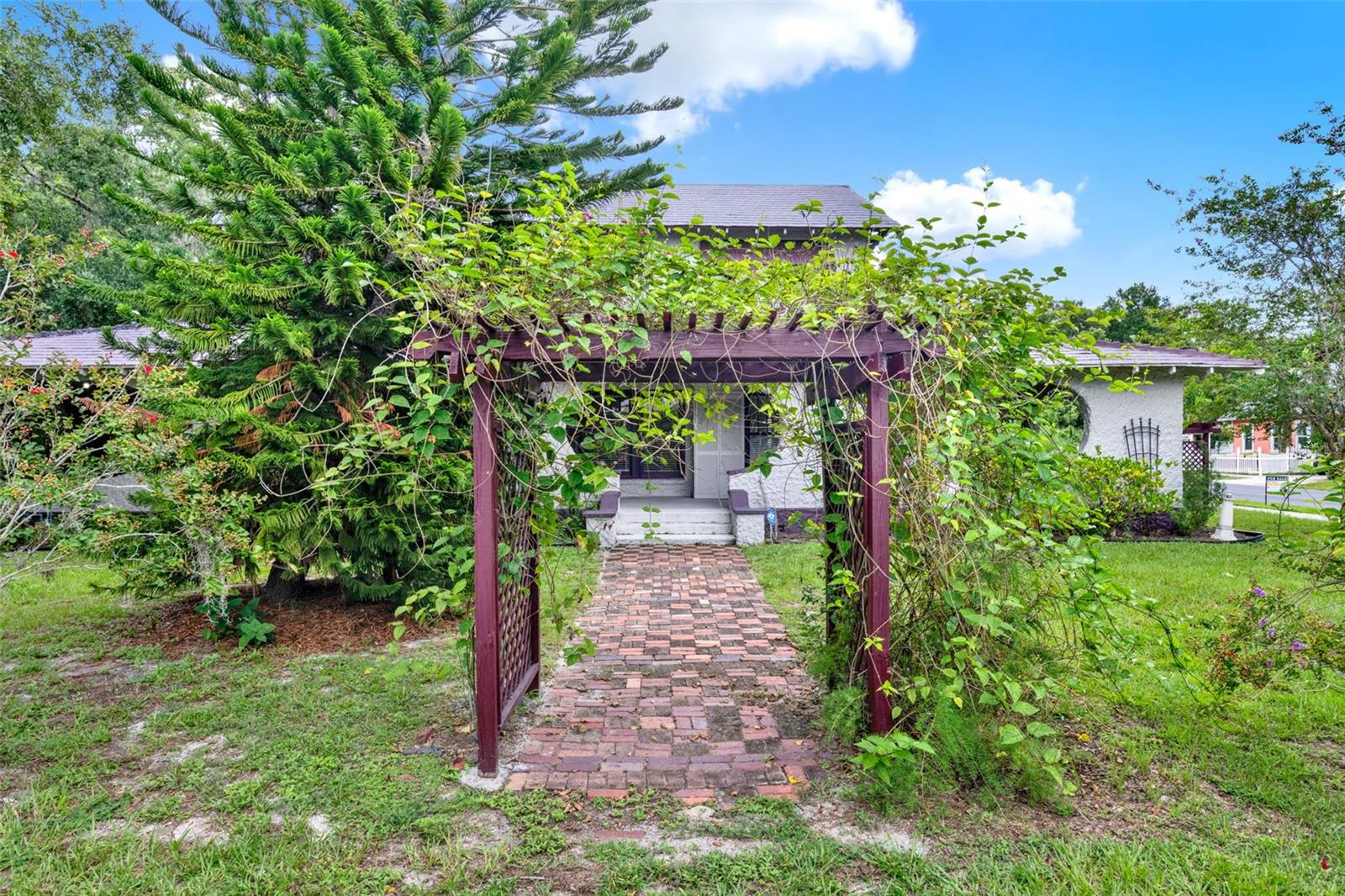 UMATILLA OAK PARK - Residential