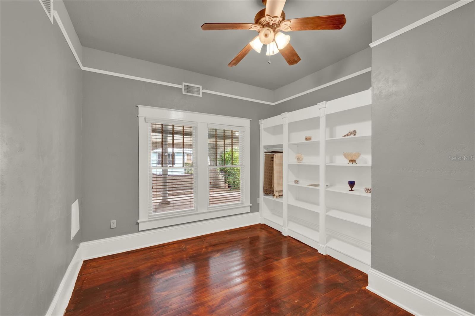 UMATILLA OAK PARK - Residential