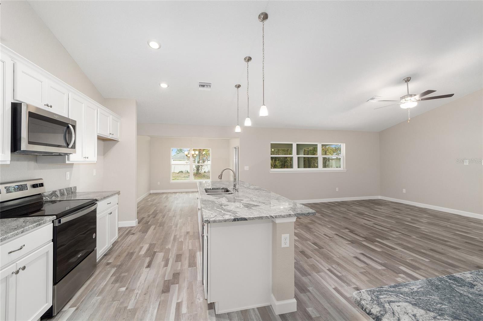 KINGSLAND COUNTRY ESTATE - Residential