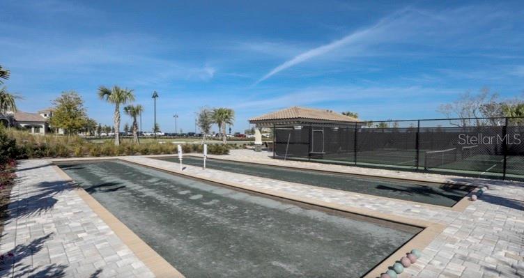TERRACE I AT LAKEWOOD NATIONAL PH 2 - Residential Lease