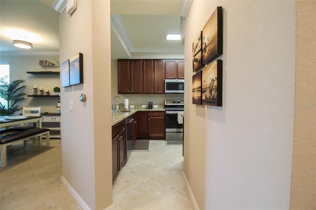 TERRACE I AT LAKEWOOD NATIONAL PH 2 - Residential Lease