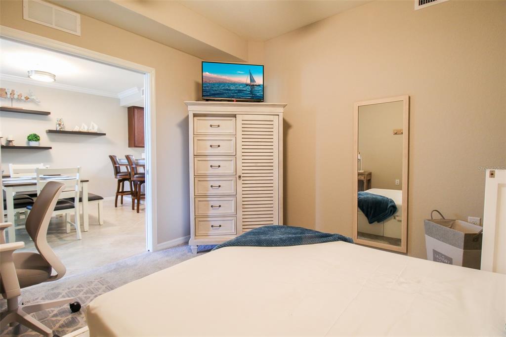 TERRACE I AT LAKEWOOD NATIONAL PH 2 - Residential Lease