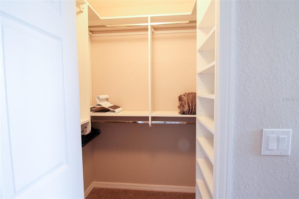 TERRACE I AT LAKEWOOD NATIONAL PH 2 - Residential Lease