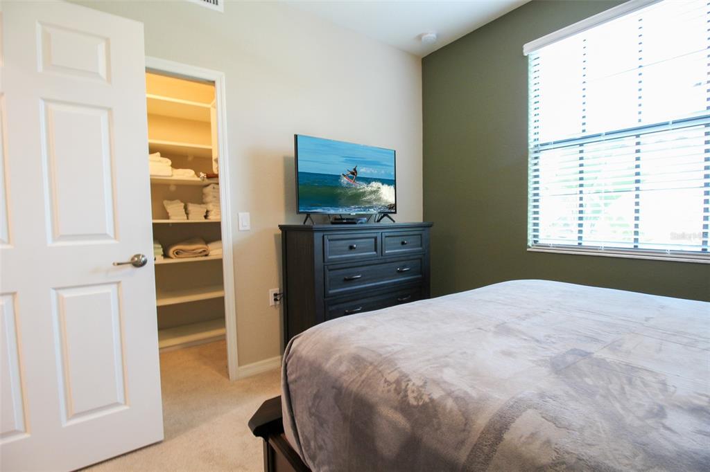 TERRACE I AT LAKEWOOD NATIONAL PH 2 - Residential Lease