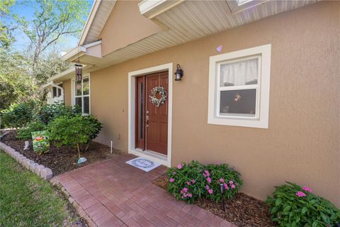 A home in LAKELAND