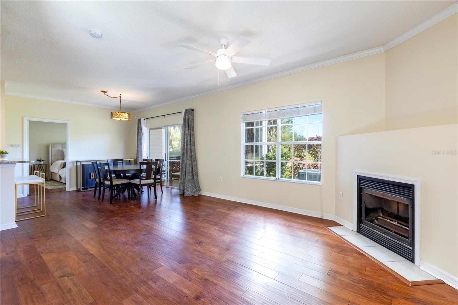 THE LINKS - Residential