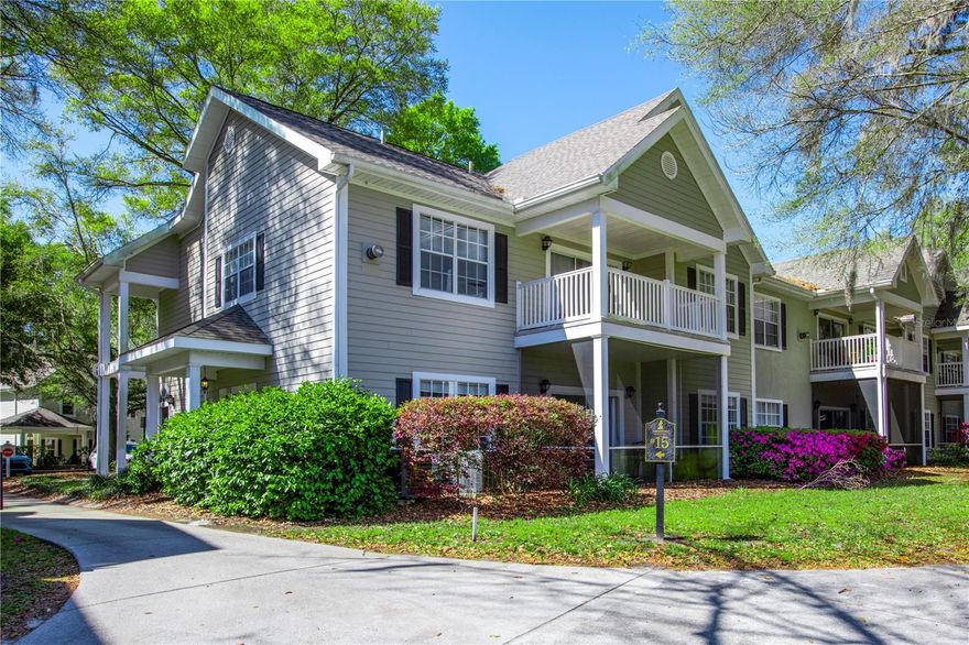 3-bedroom / 2-bathroom condominium with detached garage in The Links at Haile Plantation community in Gainesville, Florida. This home features a desirable split floor plan, offering privacy with the spacious primary suite tucked away from the two additional bedrooms, which share a full bath. The primary bathroom includes a walk-in shower and a generously sized walk-in closet. Kitchen has granite countertops, matte-finish smudge-resistant gray stainless steel appliances, and an eat-in layout with bar-top seating, perfect for casual dining or entertaining. The living area includes a gas fireplace, while the screened-in back porch overlooks the golf course, creating a peaceful outdoor environment. The HOA covers all exterior maintenance, making for easy, low-maintenance living, and residents enjoy access to a community pool, clubhouse, and fitness gym. Located in the highly sought-after Haile Plantation community, this home offers trails throughout the neighborhood and is walking distance to Haile Village, known for its charming shops, restaurants, and popular Saturday morning farmers market. A Publix and additional shopping are also conveniently located within Haile Plantation.