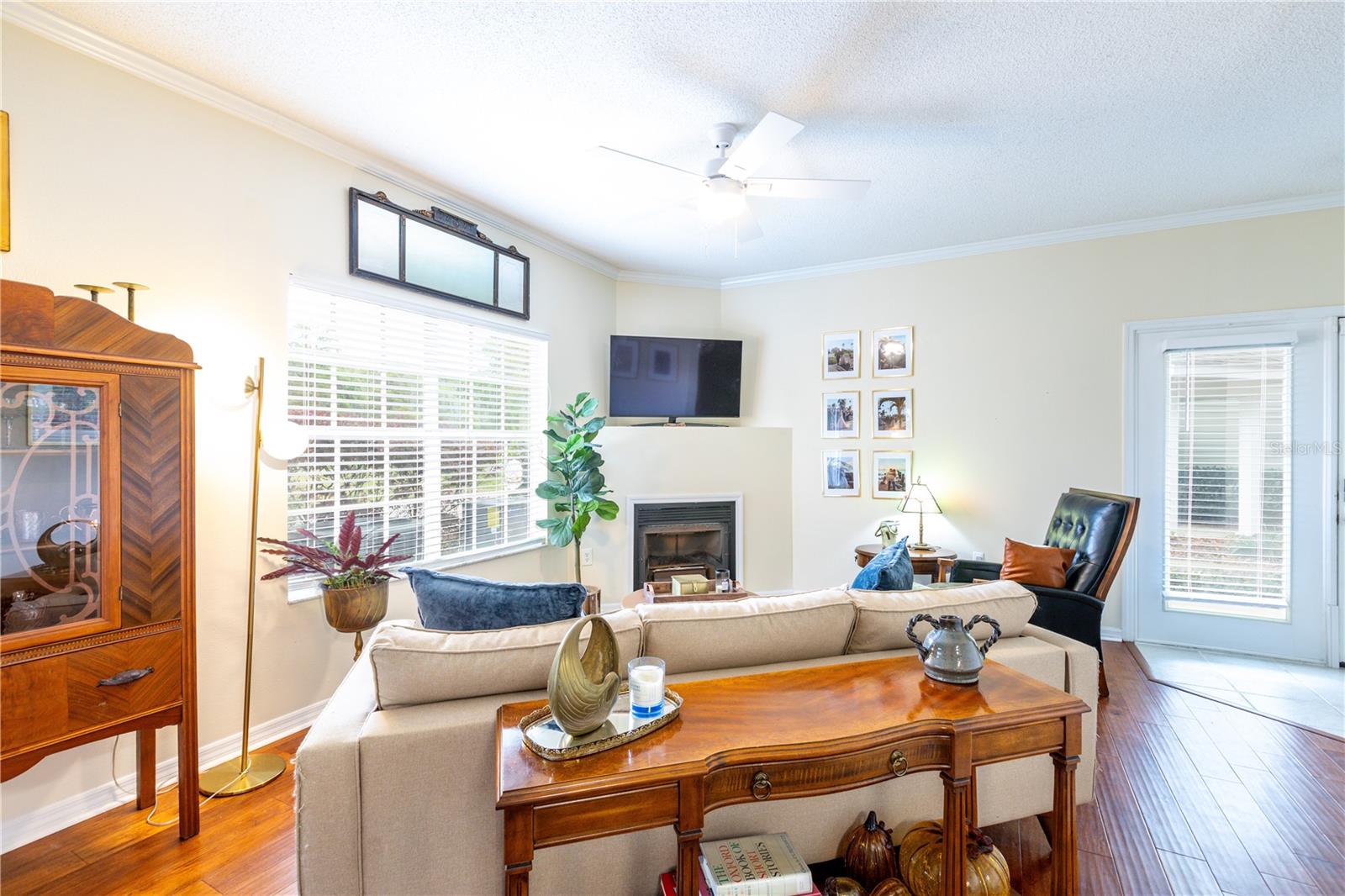 THE LINKS - Residential