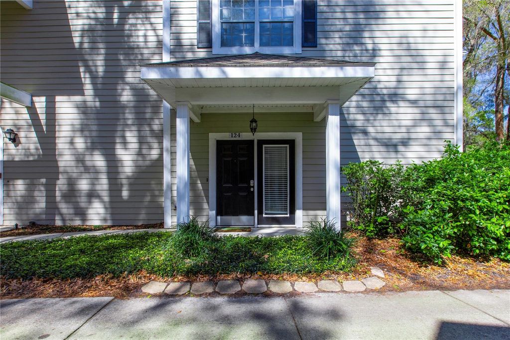 Photo of 10000 SW 52nd Avenue #124, Gainesville, FL 32608 (MLS # GC539339)
