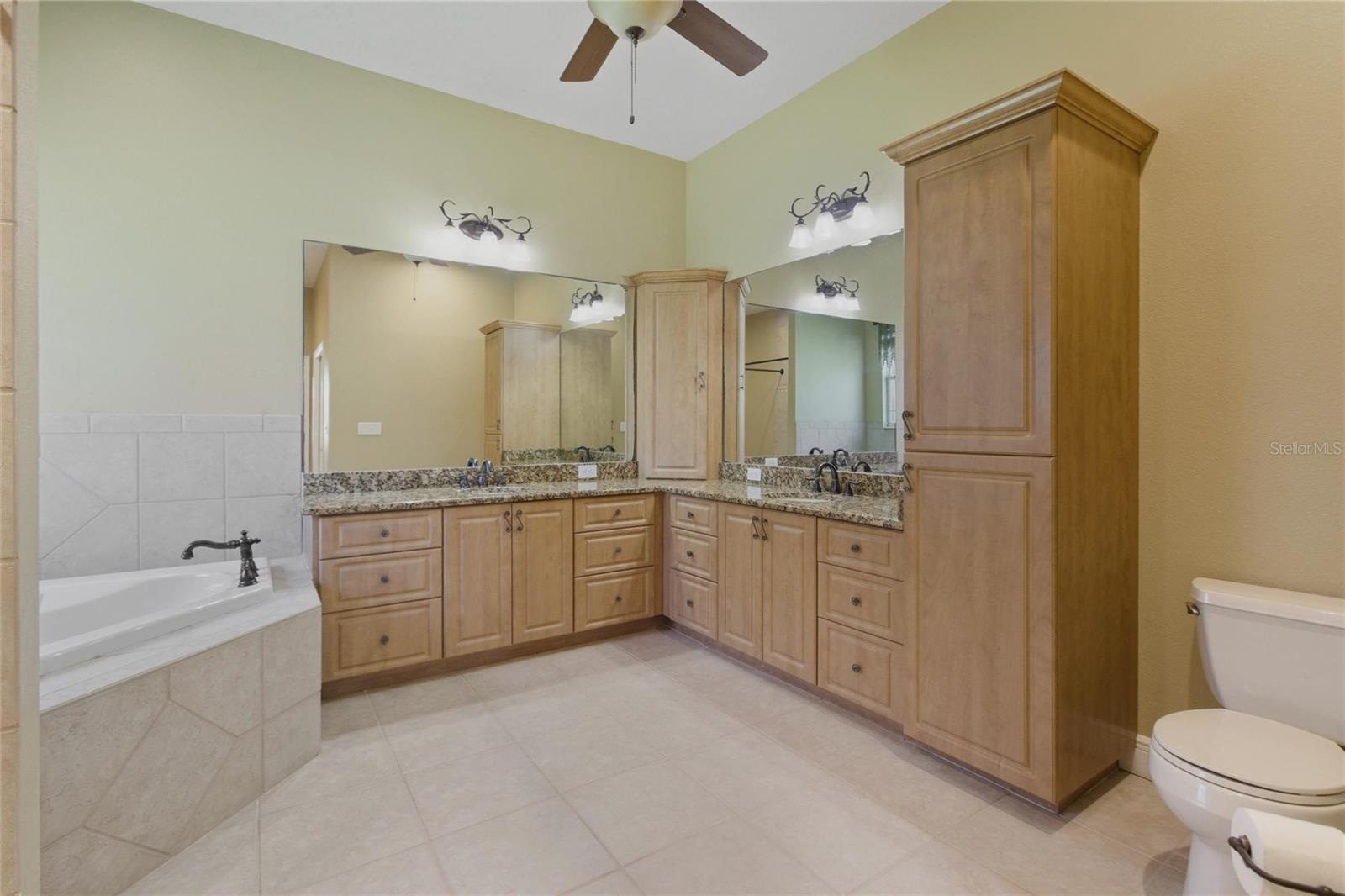 MAGNOLIAS AT DAWN - Residential