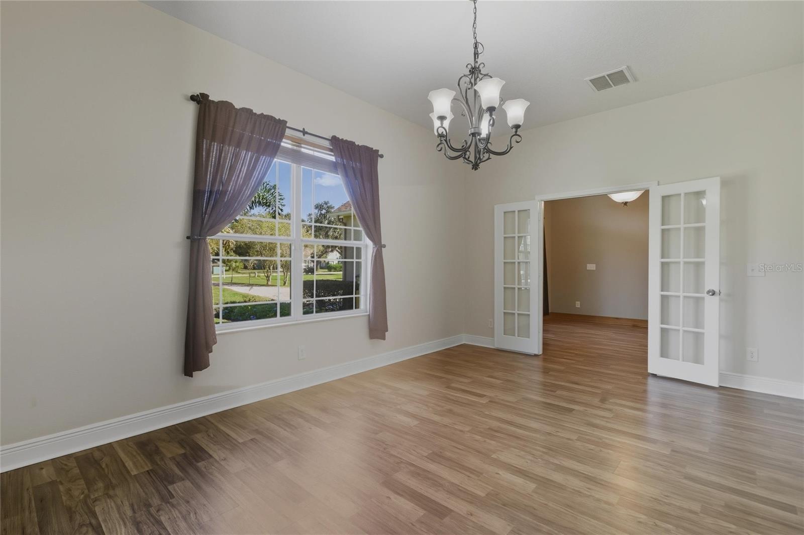 MAGNOLIAS AT DAWN - Residential