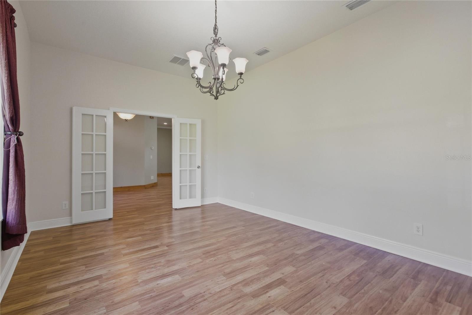 MAGNOLIAS AT DAWN - Residential