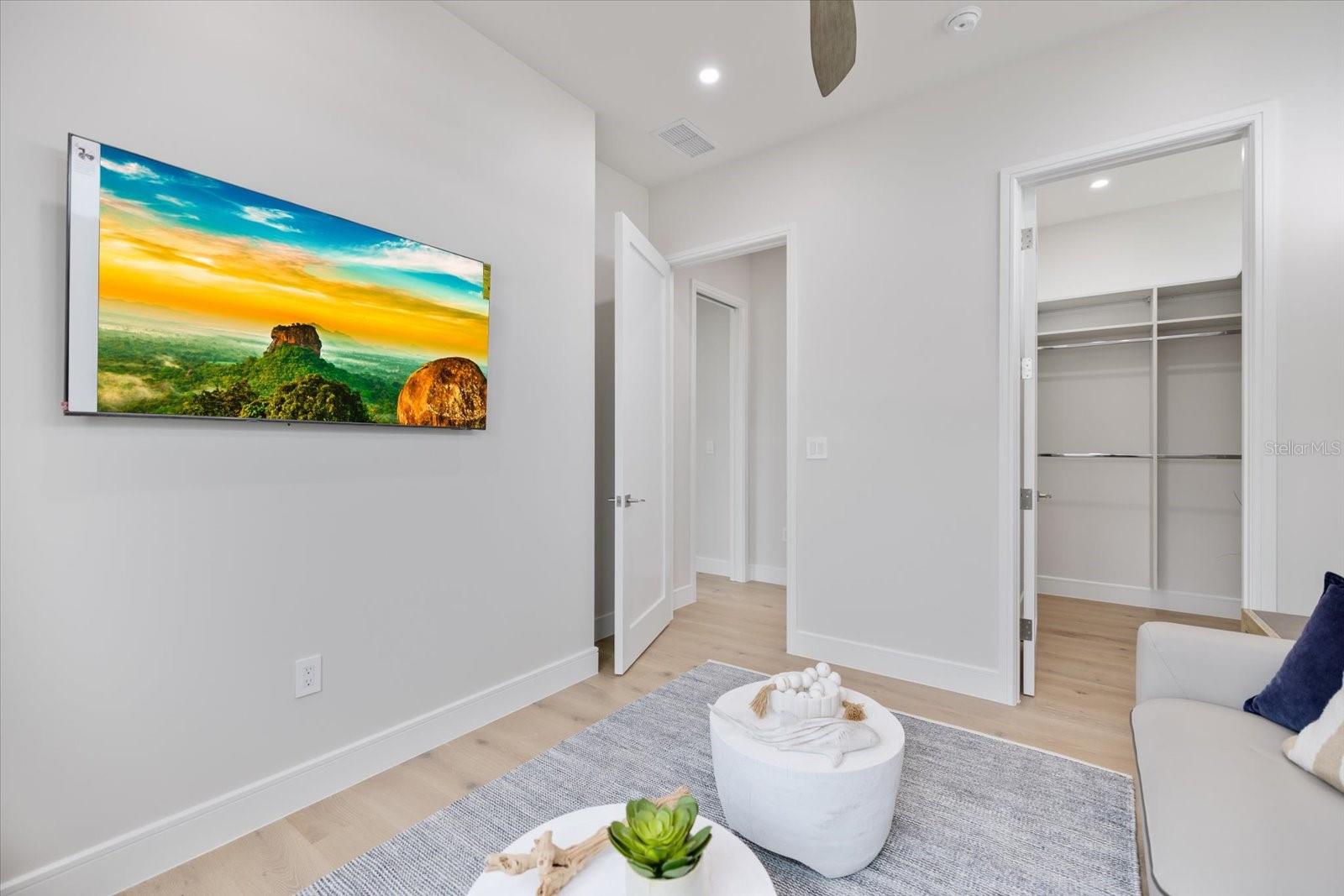 SLEEPY LAGOON PARK - Residential