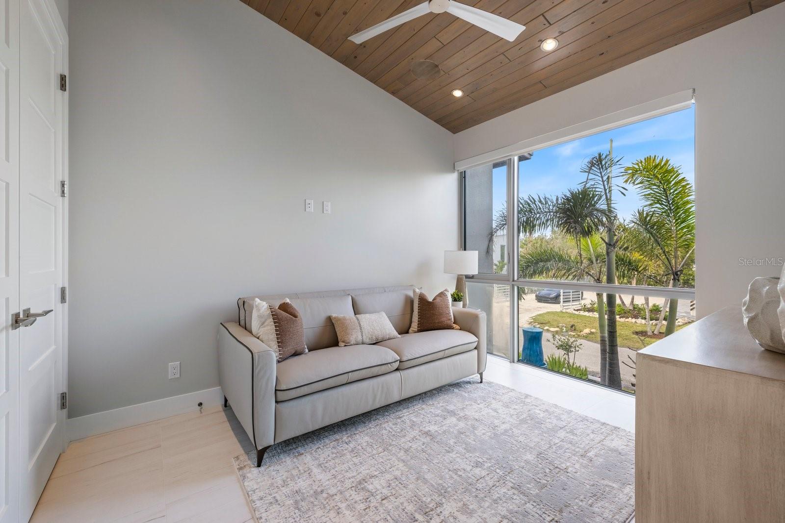 SLEEPY LAGOON PARK - Residential