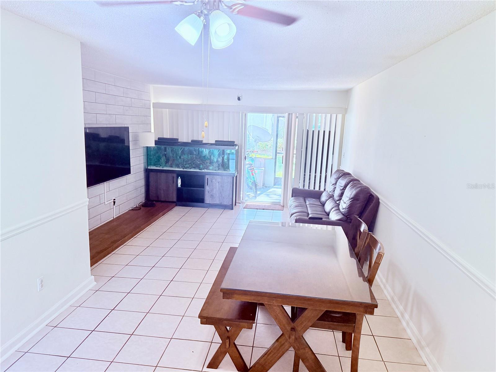 THE OAKS - Residential Lease