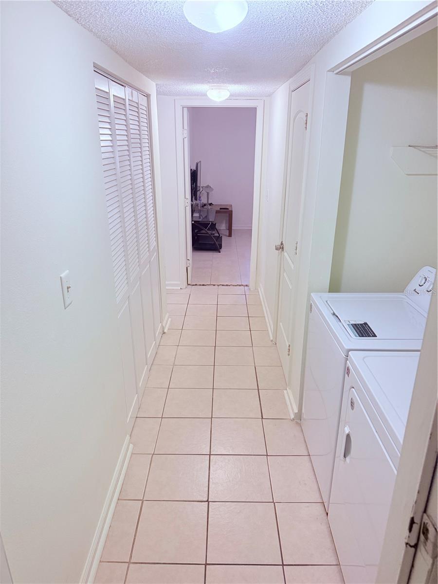 THE OAKS - Residential Lease